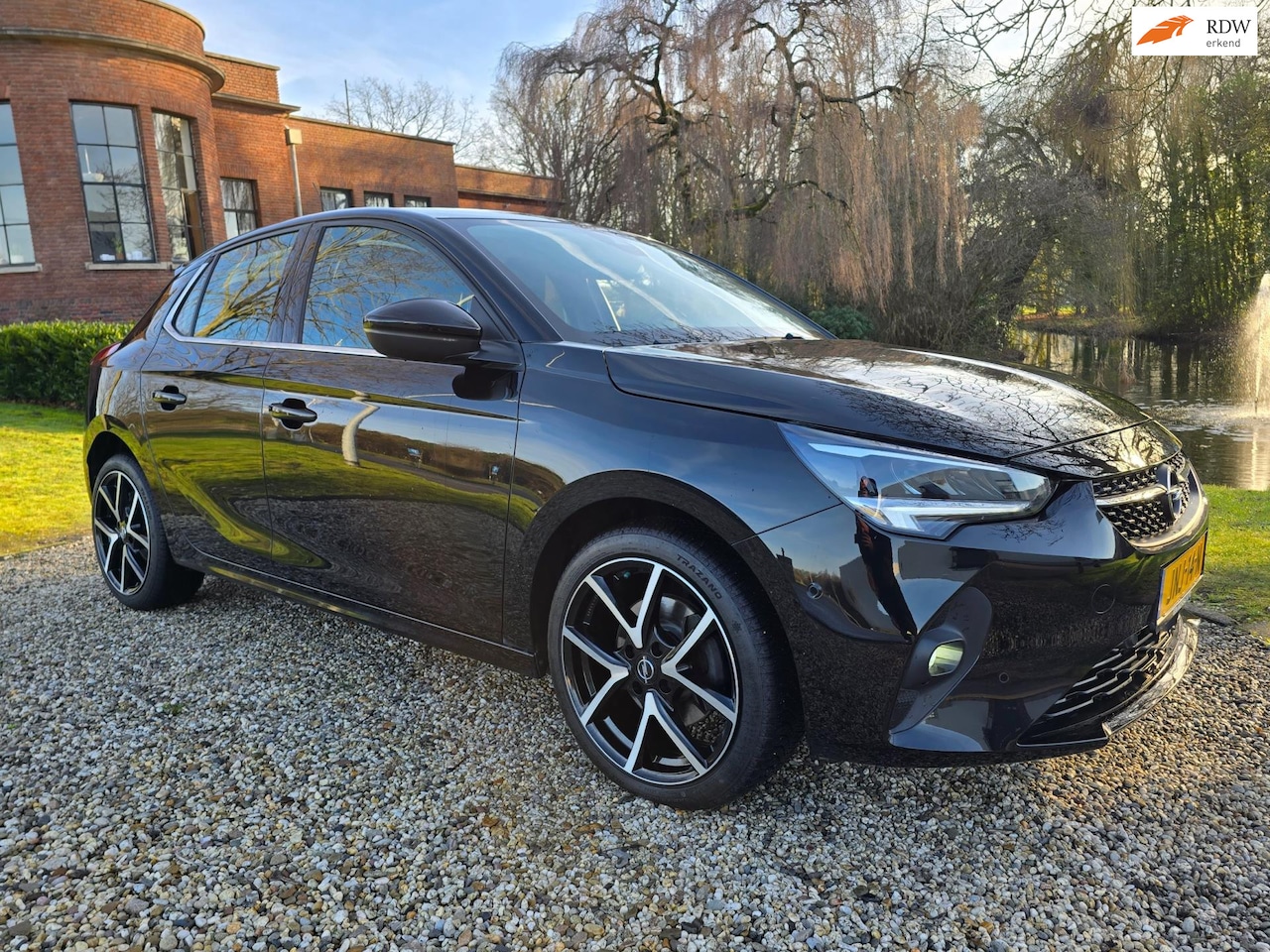 Opel Corsa - 1.2 Elegance AUTOMAAT/airco/CRUISE - AutoWereld.nl