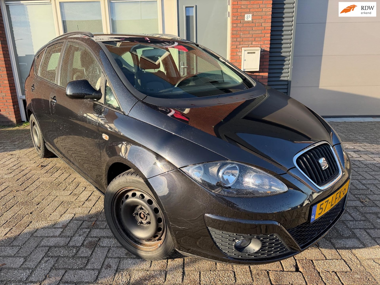 SEAT Altea XL - 1.6 Hattrick / Airco / Cruise / NAP - AutoWereld.nl