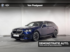 BMW 5-serie Touring - 550e xDrive | M-Sport Pro | Travel Pack | Innovation Pack | Comfort Pack | Driving Assista