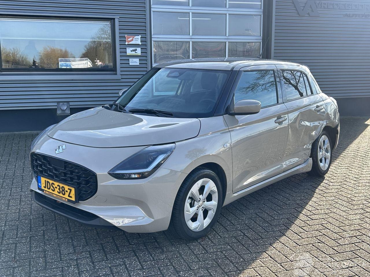 Suzuki Swift - 1.2 Select Smart Hybrid 1.2 Select Smart Hybrid - AutoWereld.nl