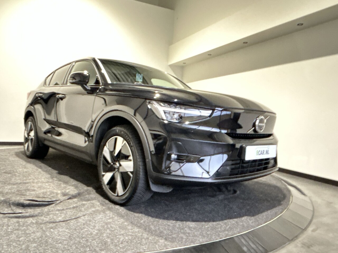 Volvo C40 - Recharge Twin Ultimate 82 kWh Harman Kardon, elektr. stoelen met memory, elektr. achterkle - AutoWereld.nl