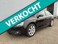 Volkswagen Jetta - 1.2 TSI Comfort Executive Line