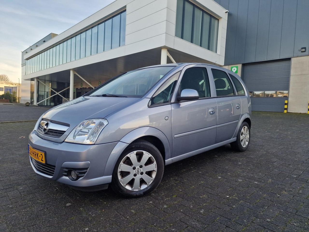 Opel Meriva - 1.6-16V Cosmo AUTOMAAT CRUISE 2 X SLEUTELS - AutoWereld.nl