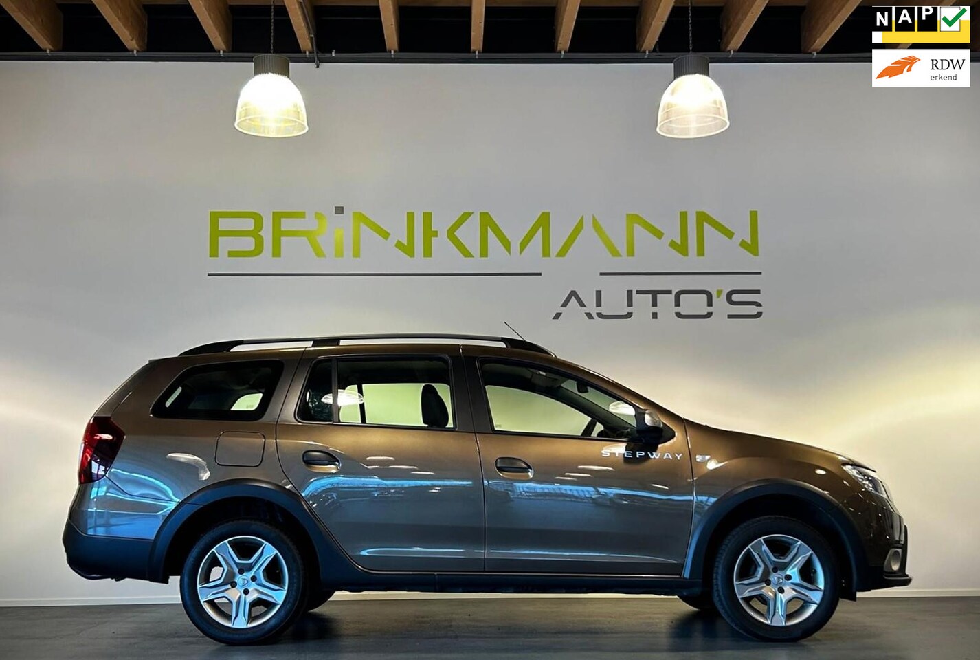 Dacia Logan MCV - 0.9 TCe Stepway - Automaat - Tr.Haak - PDC. - AutoWereld.nl