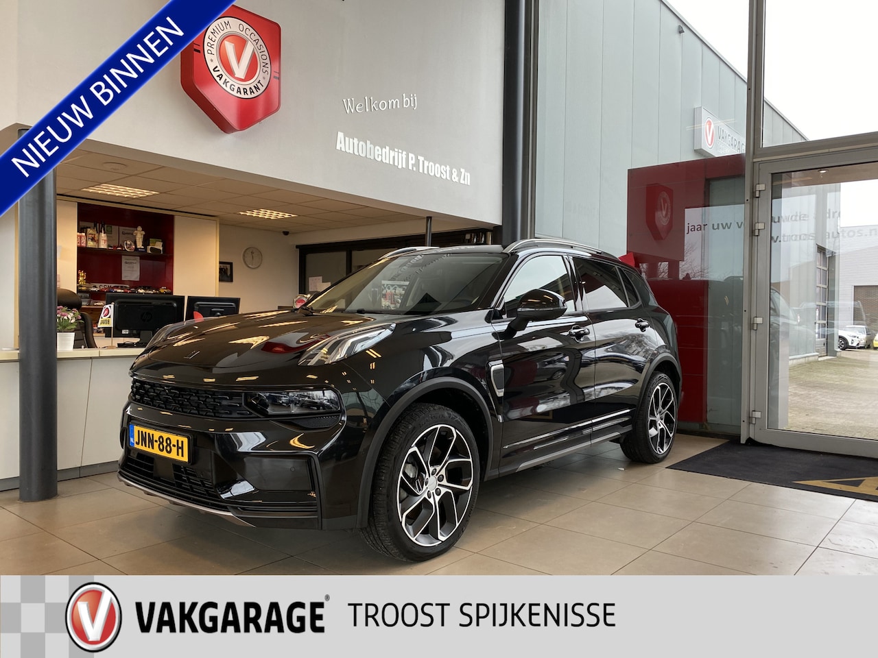 Lynk & Co 01 - 1.5/BLACK PACK/Panoramadak/360° Camera/Keyless/Lane assist/Adaptive cruise control/Navigat - AutoWereld.nl