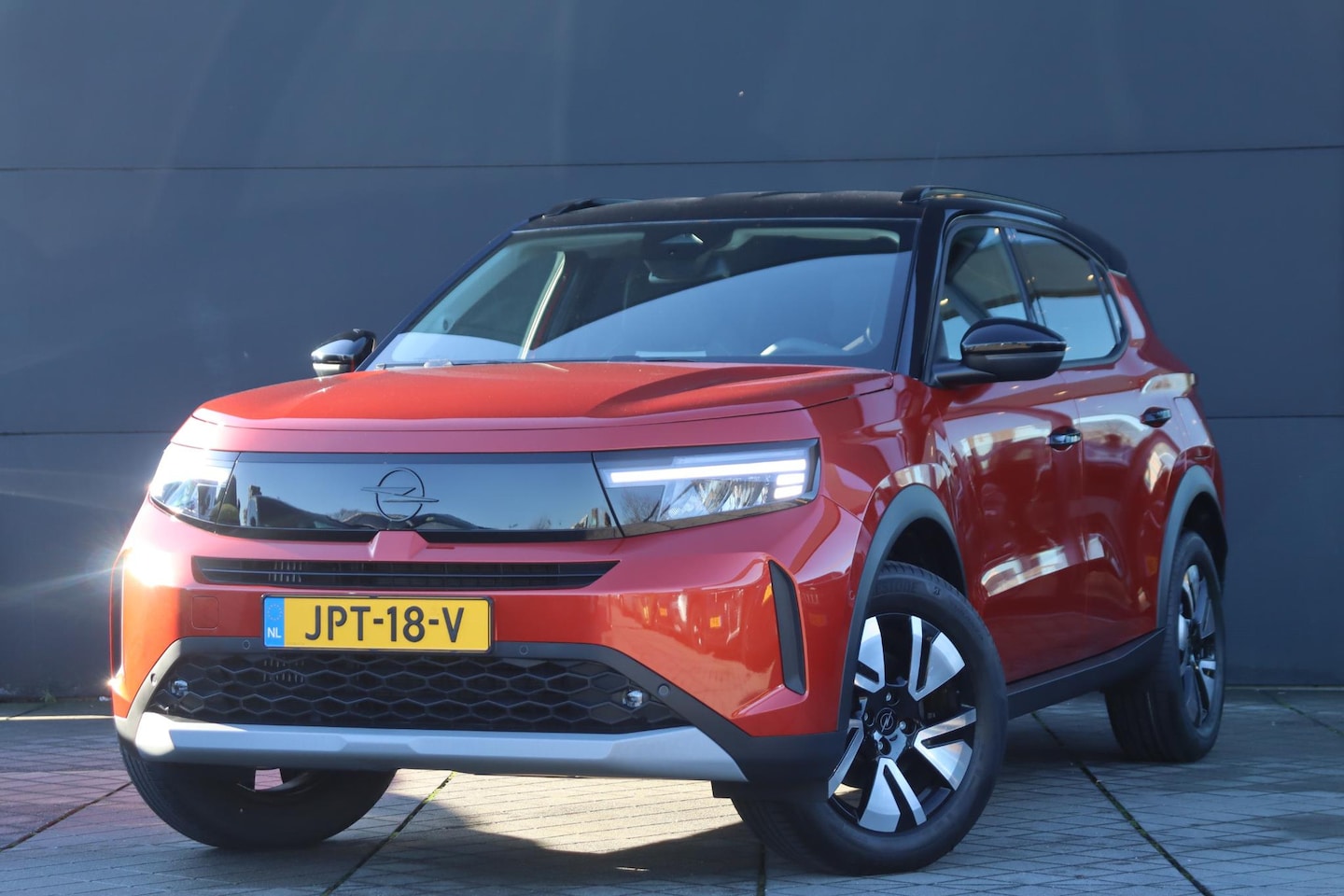 Opel Frontera - 1.2 Turbo Hybrid GS Tech. Pakket / Winterpakket / 2+6 jaar Garantie - AutoWereld.nl