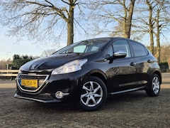 Peugeot 208 - 1.2 PureTech (tekst lezen aub)