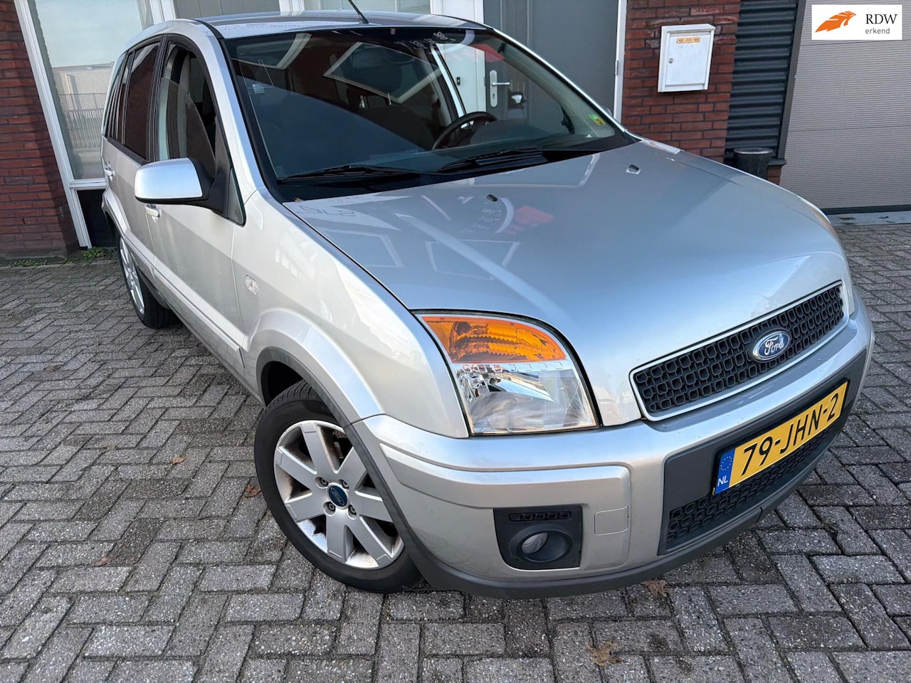 Ford Fusion - 1.4-16V Futura / Trekhaak / Airco / NAP - AutoWereld.nl