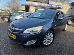 Opel Astra - 1.4 Turbo Edition NAP * APK*AIRCO*ELEKTR. RAMEN*TREKHAAK*DIML. AUTO*6BAK