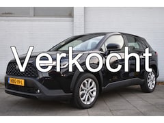 Toyota Corolla Cross - Hybrid 140 Active Plus Limited Automaat 140pk | Dodehoekdetectie | Stoelverwarming | Parke