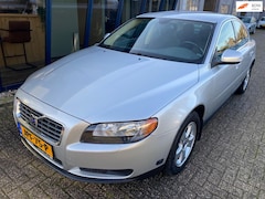 Volvo S80 - 2.5 T Kinetic 200PK Automaat 78.000KM