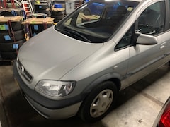 Opel Zafira - 1.8-16V Comfort Navigator