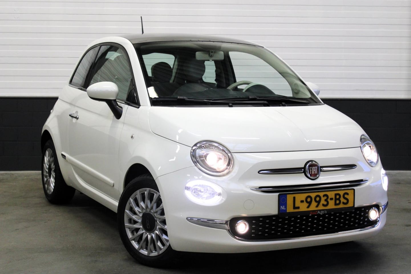 Fiat 500 - 1.2 Lounge l Airco l Navi l Cruise l PDC l Pano - AutoWereld.nl