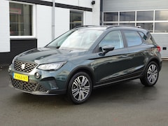SEAT Arona - 1.0 TSI Style Business Intense Automatische airco, navigatie, licht metalen velgen 17 inch