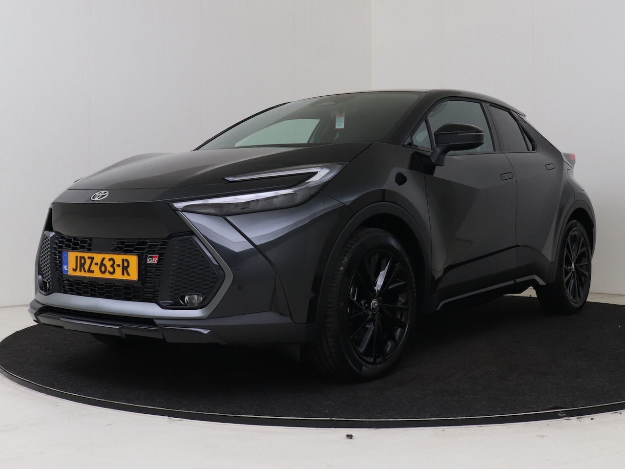 Toyota C-HR - 2.0 Plug-in Hybrid 220 Black Edition | Actieprijs| - AutoWereld.nl