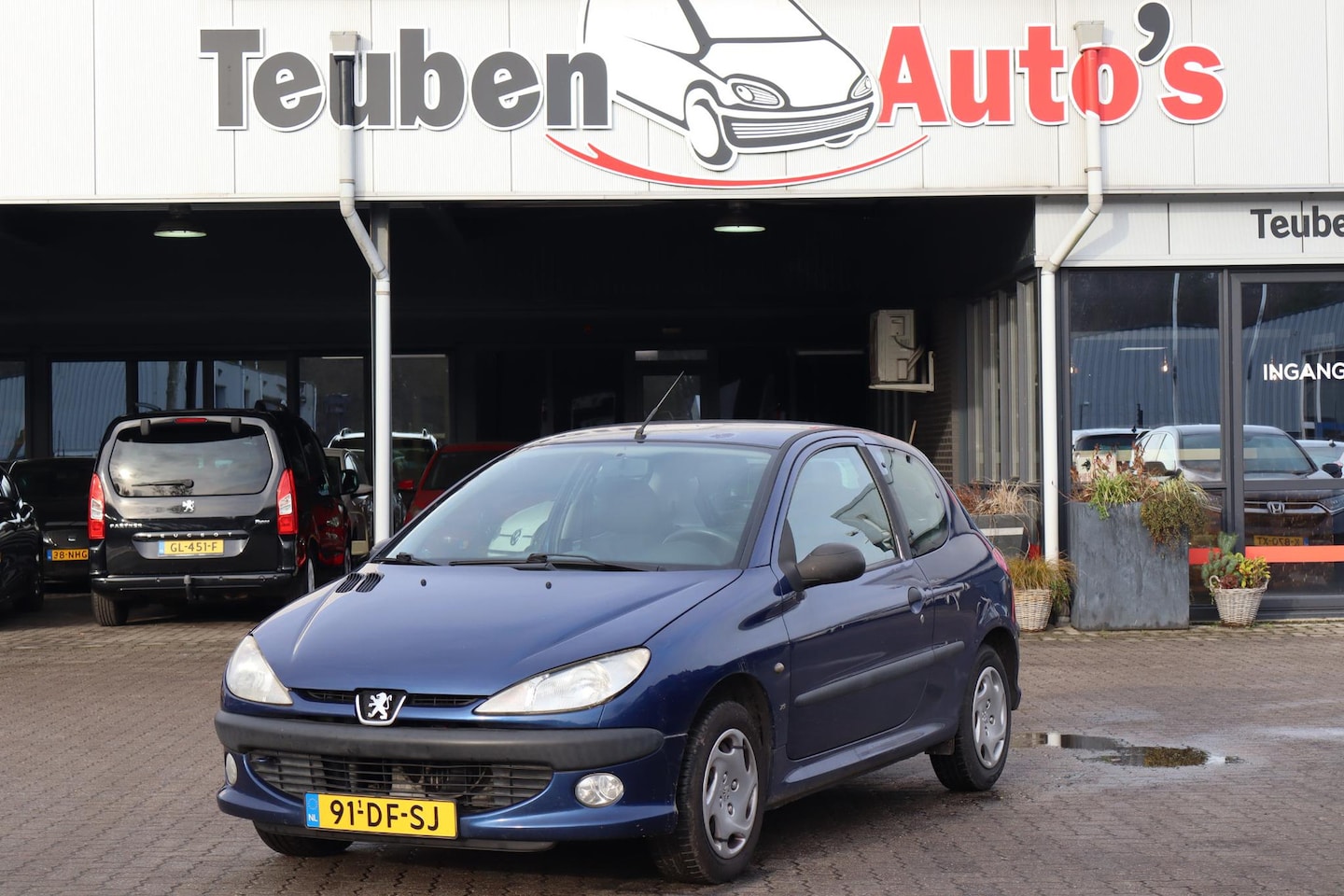 Peugeot 206 - 1.4 XT Radio cd speler, Elektrische ramen, APK tot 22-08-2026 - AutoWereld.nl