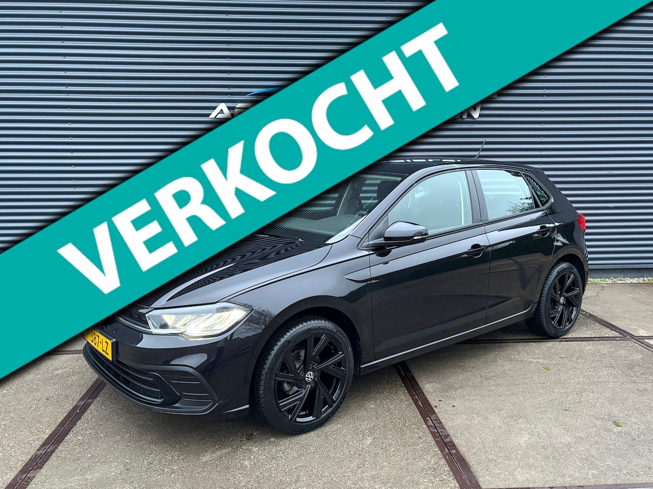 Volkswagen Polo - 1.0 TSI Life LM VELGEN/ CARPLAY/ XENON - AutoWereld.nl