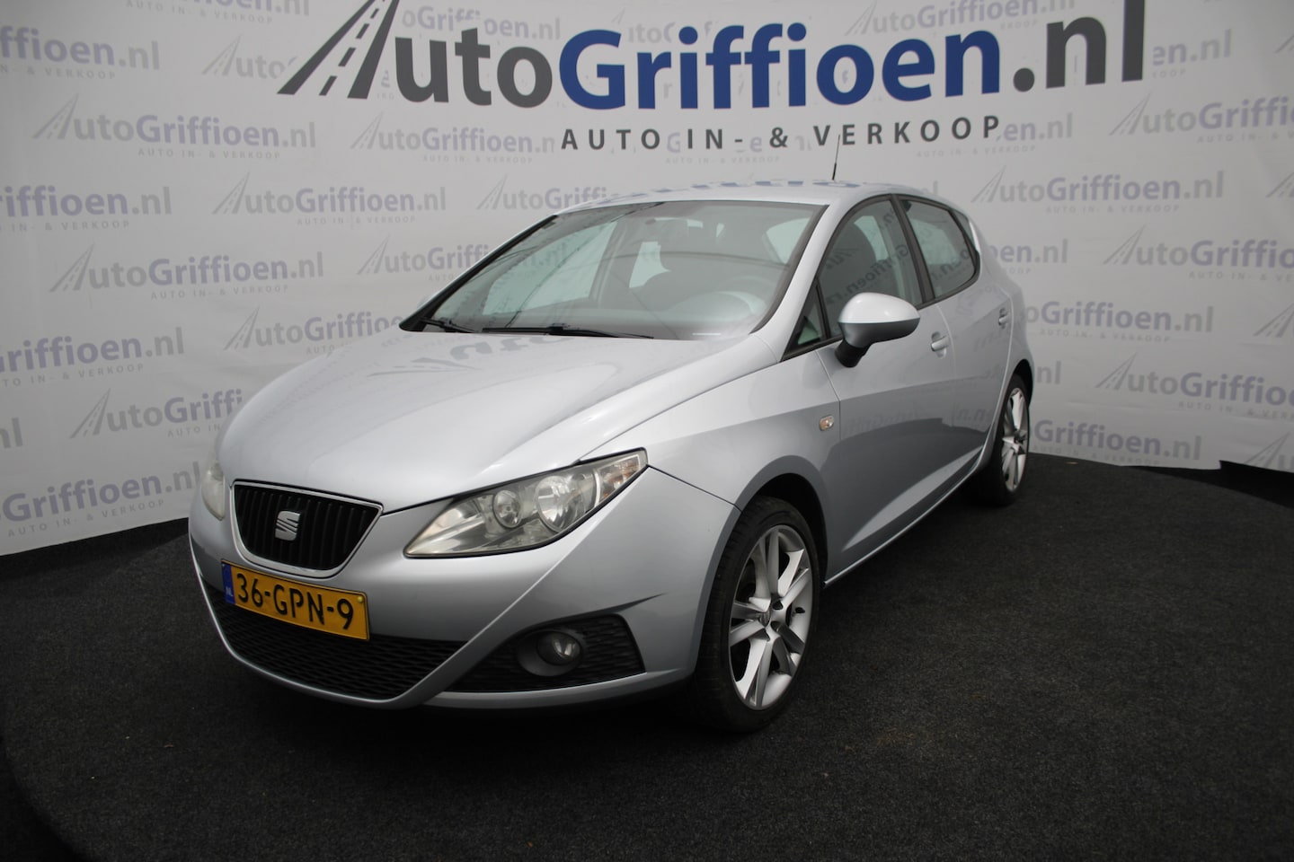 SEAT Ibiza - 1.4 Sport-up nette 5-deurs met klima - AutoWereld.nl