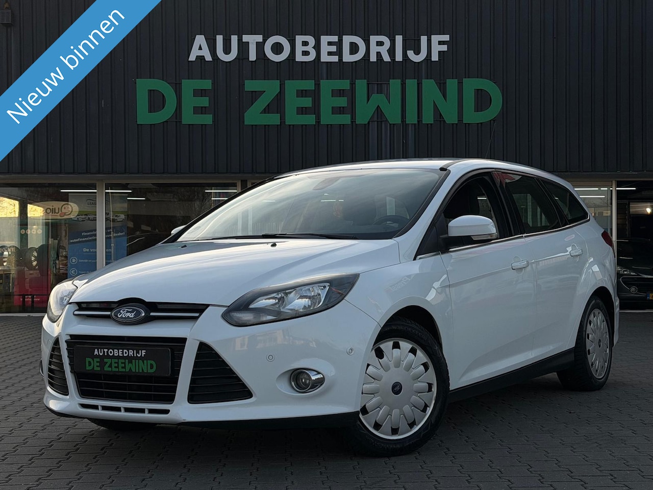 Ford Focus Wagon - 1.6 TDCI ECOnetic Lease Titanium 1.6 TDCI ECOnetic Lease Titanium - AutoWereld.nl