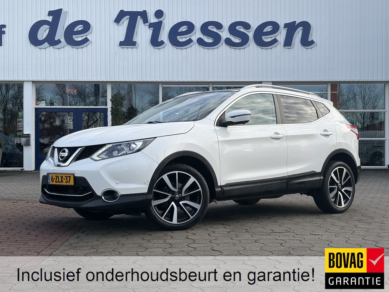 Nissan Qashqai - 1.2 Tekna Pano, Camera, Automaat, Rijklaar met beurt & garantie! - AutoWereld.nl