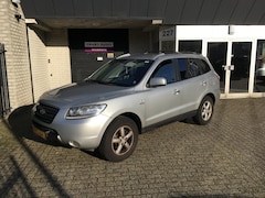 Hyundai Santa Fe - 2.7i V6 4WD Active 7 SEATS / 4 WD / AUTOMATIC / LEDER / NWE MODEL