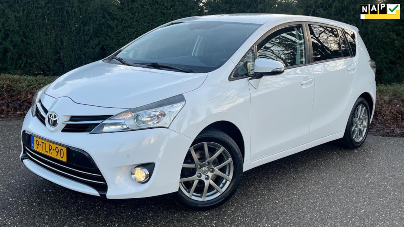 Toyota Verso - 1.8 VVT-i Business l Automaat l - AutoWereld.nl