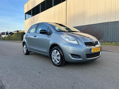 Toyota Yaris - 1.0 VVTi Eerste eigenaar / Dealer Onderhouden