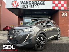 Peugeot 2008 - 1.2 PureTech Allure // FULL LED // NAVI + CARPLAY // CAMERA // KEYLESS // PDC