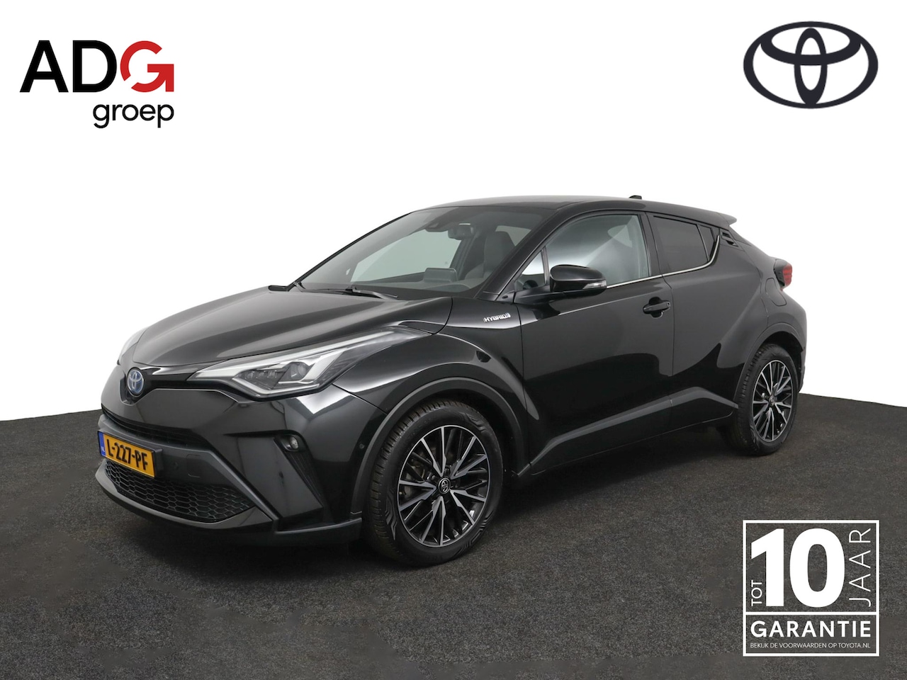 Toyota C-HR - 1.8 Hybrid Executive | Adaptive Cruise Control | Achteruitrijcamera | Stoelverwarming | St - AutoWereld.nl