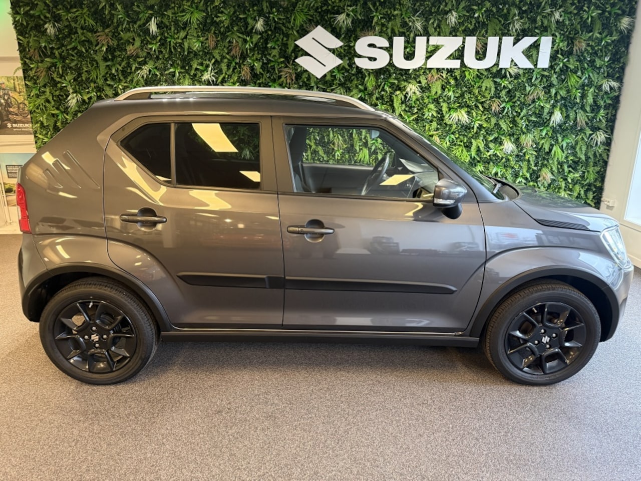 Suzuki Ignis - Fabrieksgarantie t/m 29-7-203 1.2 SH Style 1e Eig. Schadevrij Clima Navi CC LMV A+A Carpla - AutoWereld.nl