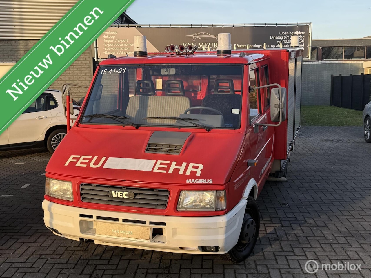 Iveco Daily - 49.10, Orginele brandweer auto, 1996, Apk tot 12-2025, bestelauto, grijskenteken - AutoWereld.nl
