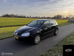 Volkswagen Golf - 1.6 Comfortline Business
