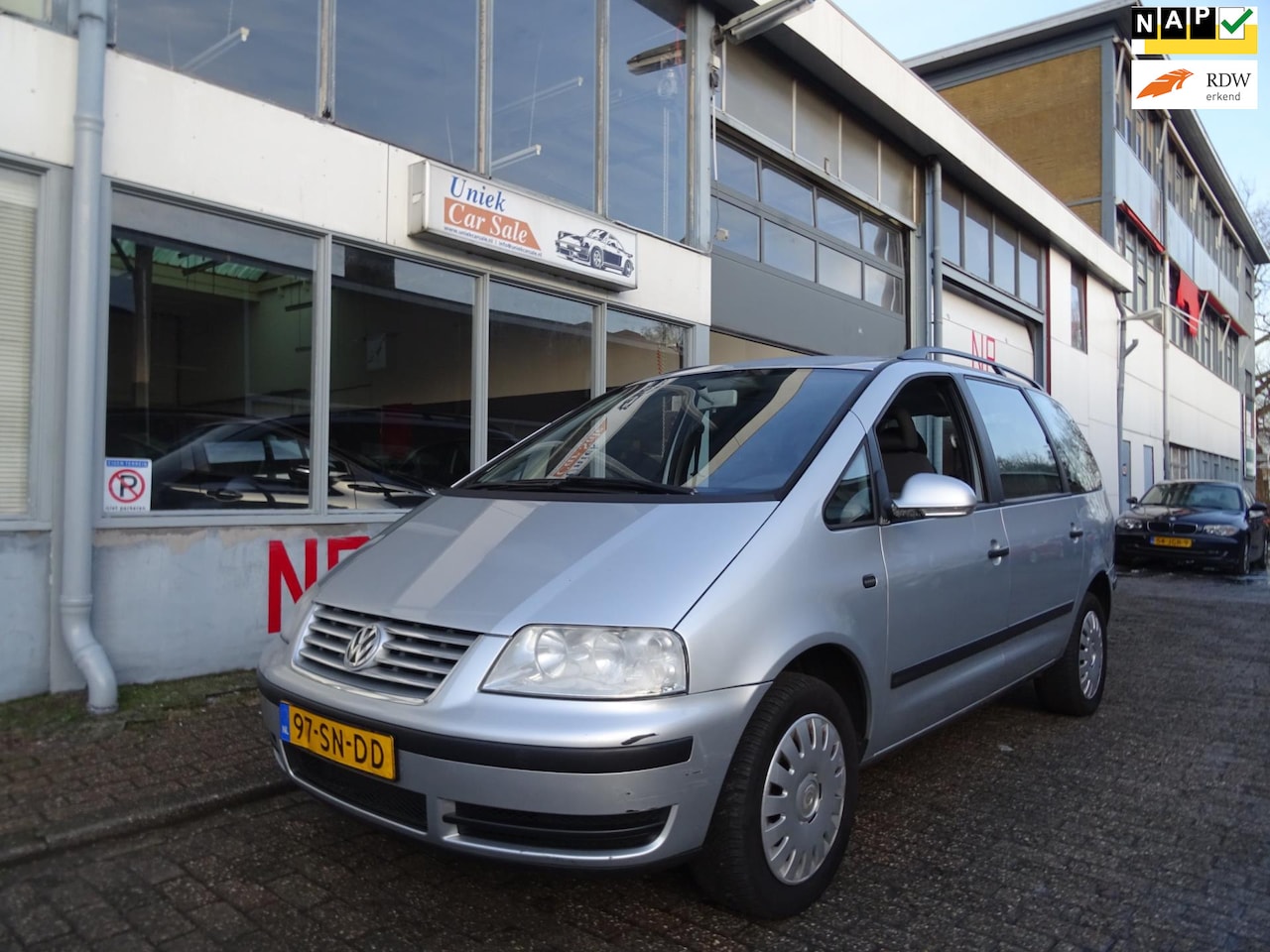 Volkswagen Sharan - 2.0 7p. - AutoWereld.nl