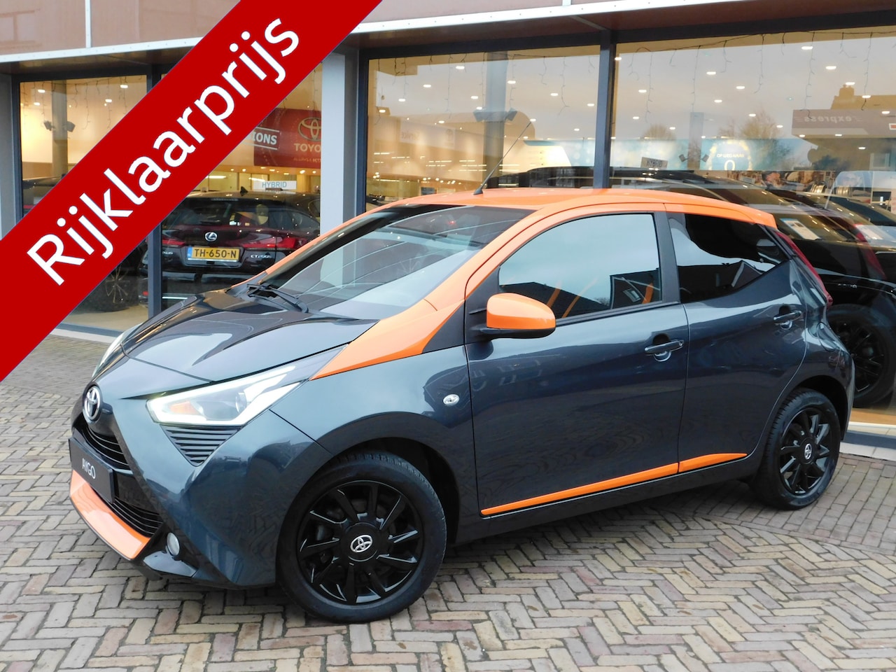 Toyota Aygo - 1.0 VVT-i x-JBL 1.0 VVT-i x-JBL - AutoWereld.nl