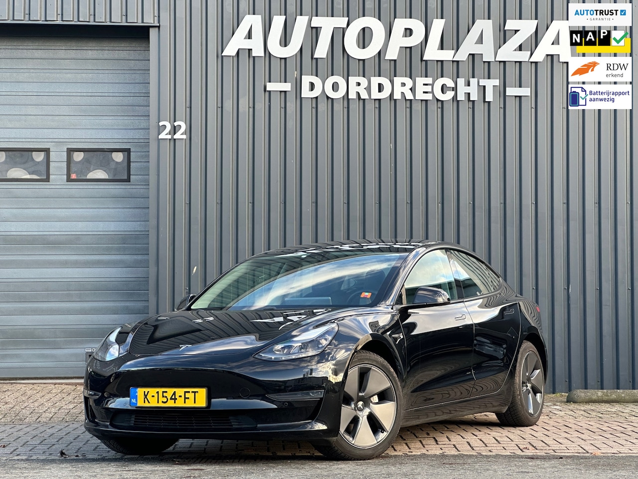 Tesla Model 3 - Long Range RWD Long Range AWD 75 kWh SOH 87%| WARMTEPOMP|FACELIFT - AutoWereld.nl