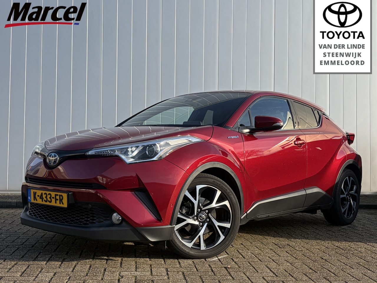 Toyota C-HR - 1.8 Hybrid Executive Leder Trekhaak Stoel Stuur Verwarming PDC BSM - AutoWereld.nl