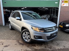 Volkswagen Tiguan - 1.4 TSI Sport|PANO/NAVI/TRHK/BLUETOOTH/CLIMA