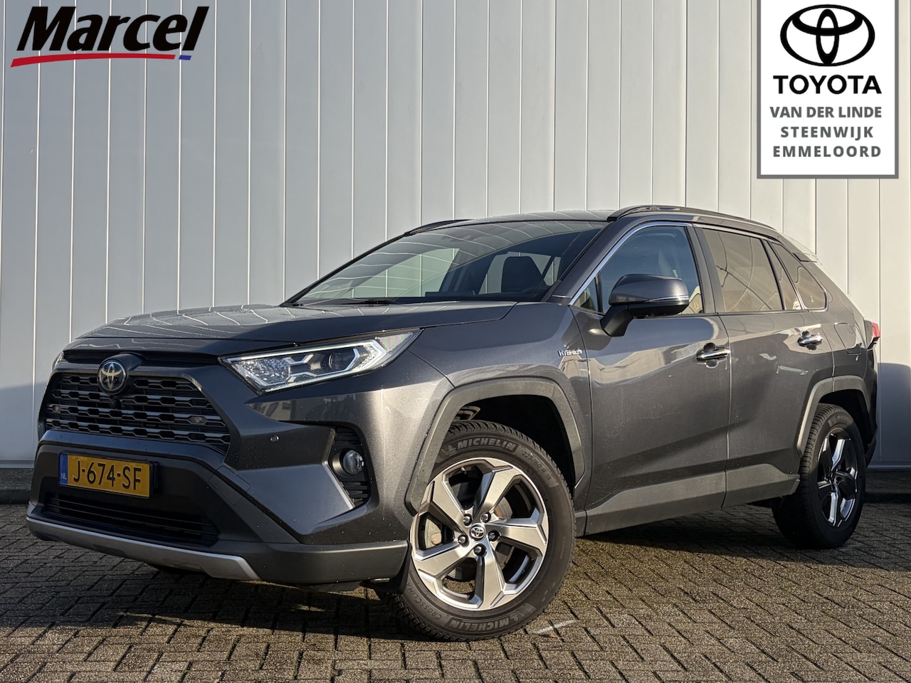 Toyota RAV4 - 2.5 Hybrid Executive NL Auto Trekhaak Leder 360Cam Bearlock - AutoWereld.nl