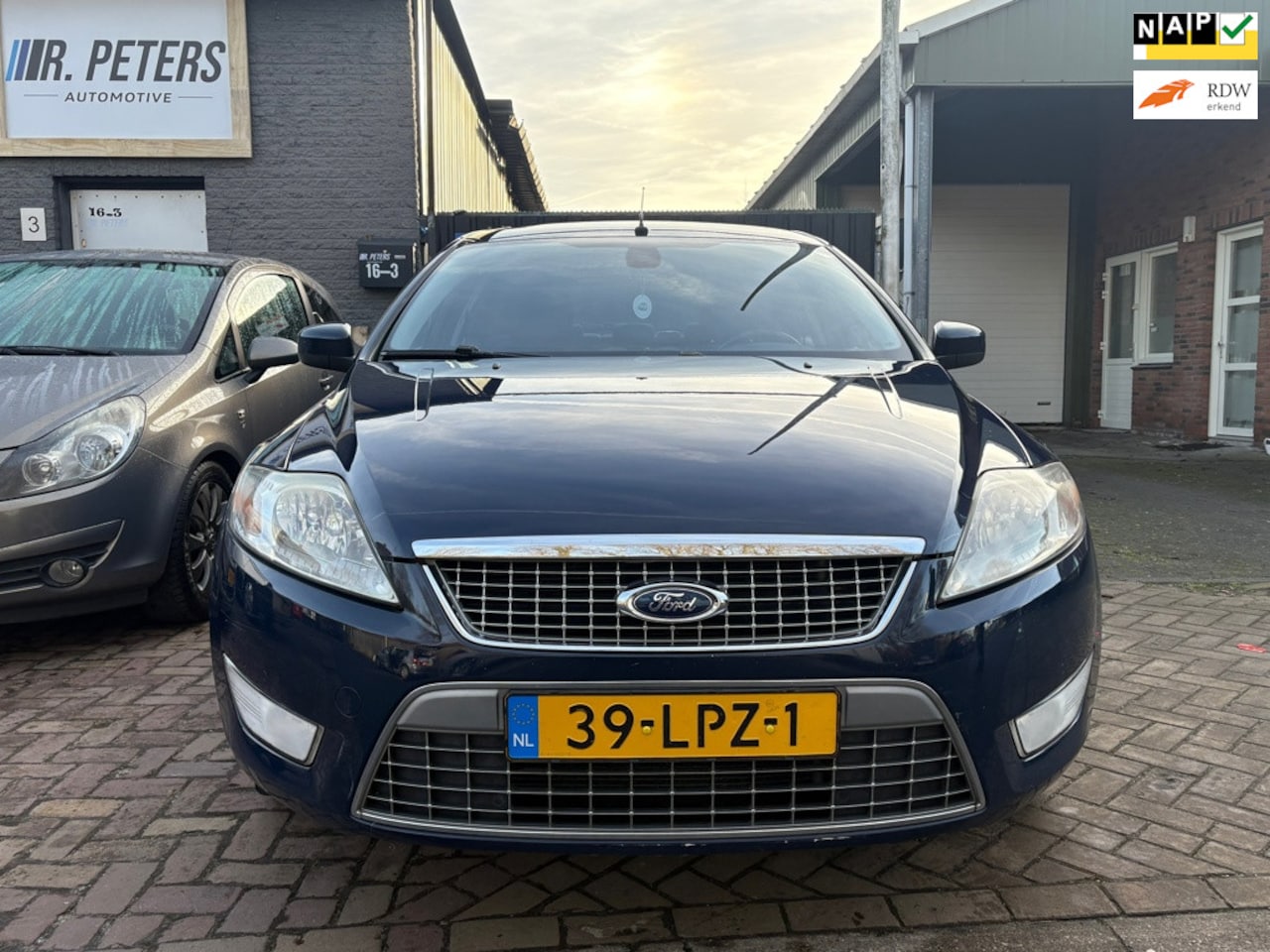 Ford Mondeo - 2.0-16V Limited 2.0-16V Limited - AutoWereld.nl