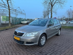 Skoda Octavia Combi - 1.6 TDI Comfort