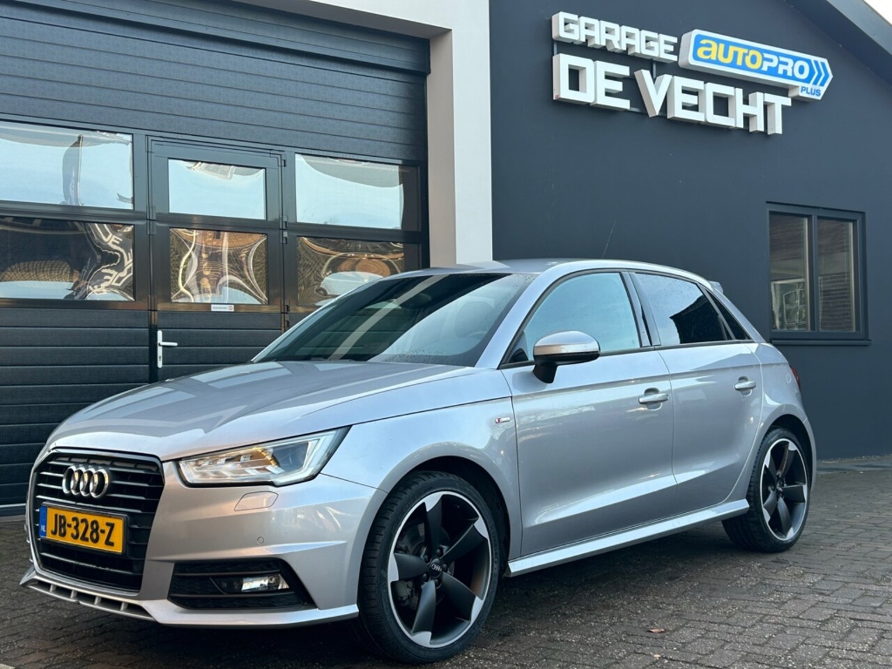 Audi A1 Sportback - 1.4 TFSI 150PK 2x S line - AutoWereld.nl