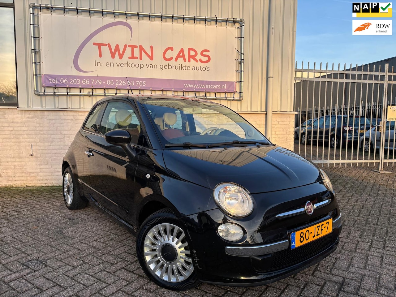Fiat 500 - 1.2 Lounge 3drs Automaat Airco Pano - AutoWereld.nl