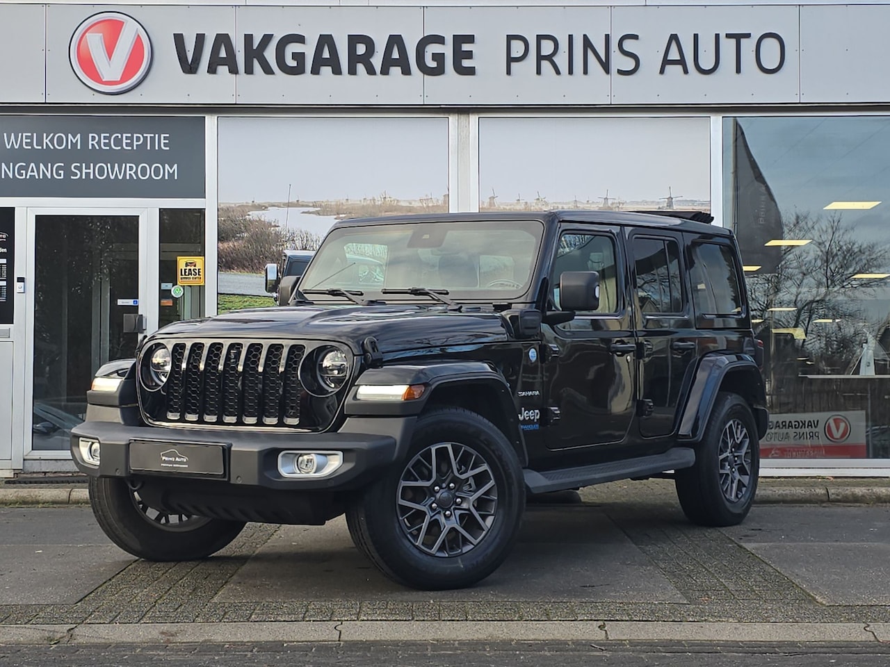 Jeep Wrangler Unlimited - 4xe 380 Sahara Sky One-Touch Power Top 4157 - AutoWereld.nl