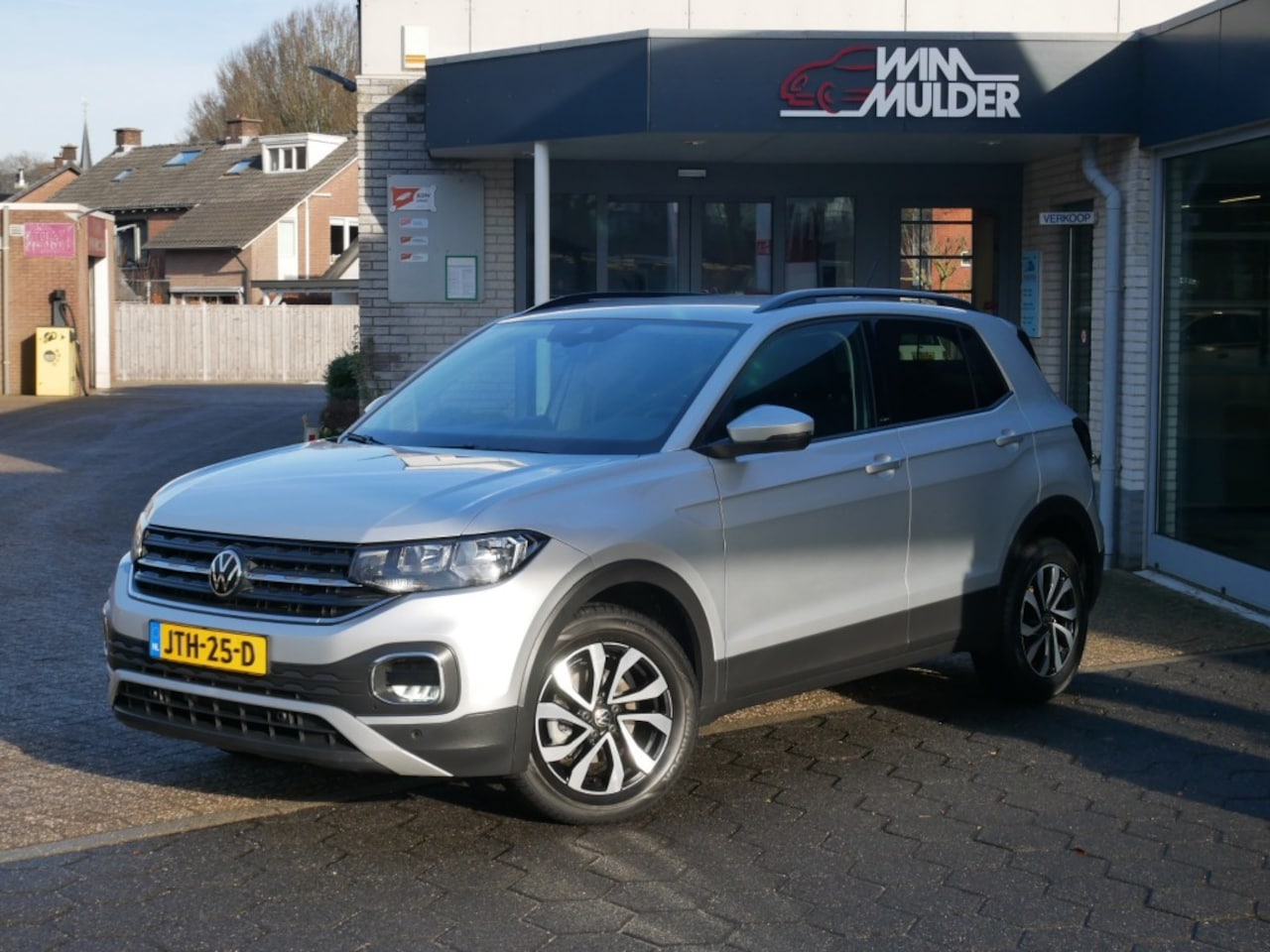 Volkswagen T-Cross - 1.0 TSI ACTIVE    **Clima//Navi//LM ** - AutoWereld.nl