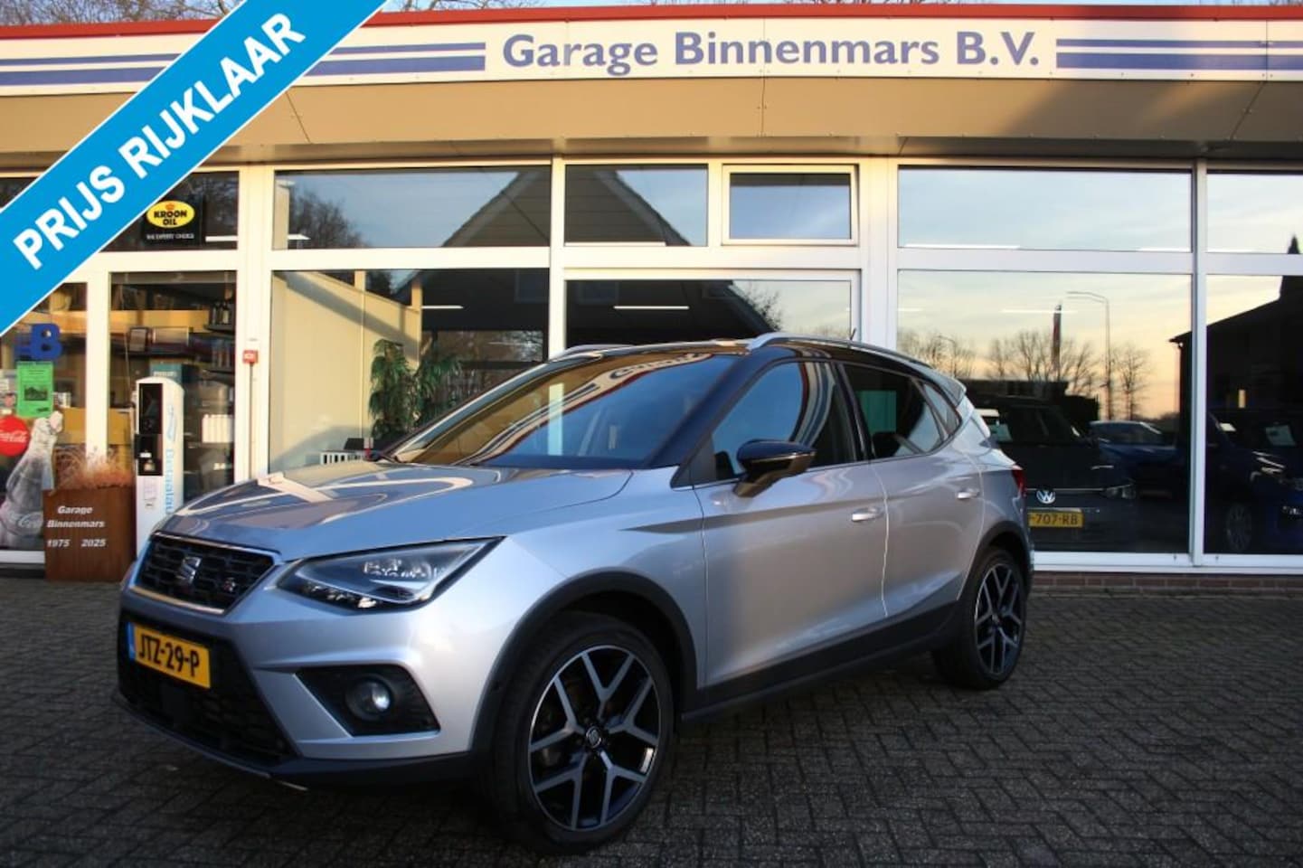 SEAT Arona - 1.5 TSI EVO FR Business Intense 1.5 TSI EVO FR Business Intense, Autom, Half lederenbekl, Camera, Navi, Cruise - AutoWereld.nl