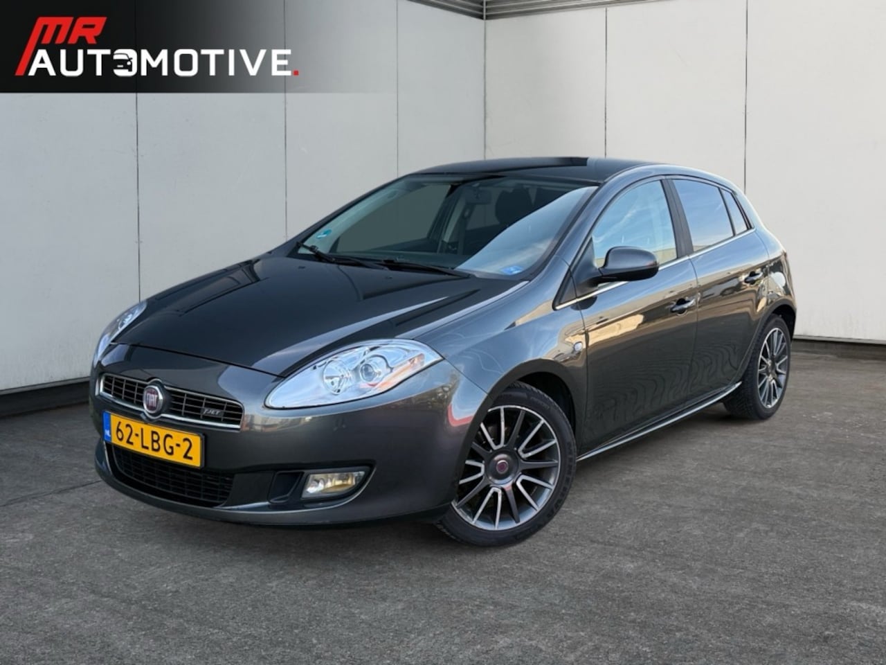 Fiat Bravo - 1.4 T-Jet Automaat! Clima, Trekhaak, Lichtmetaal - AutoWereld.nl