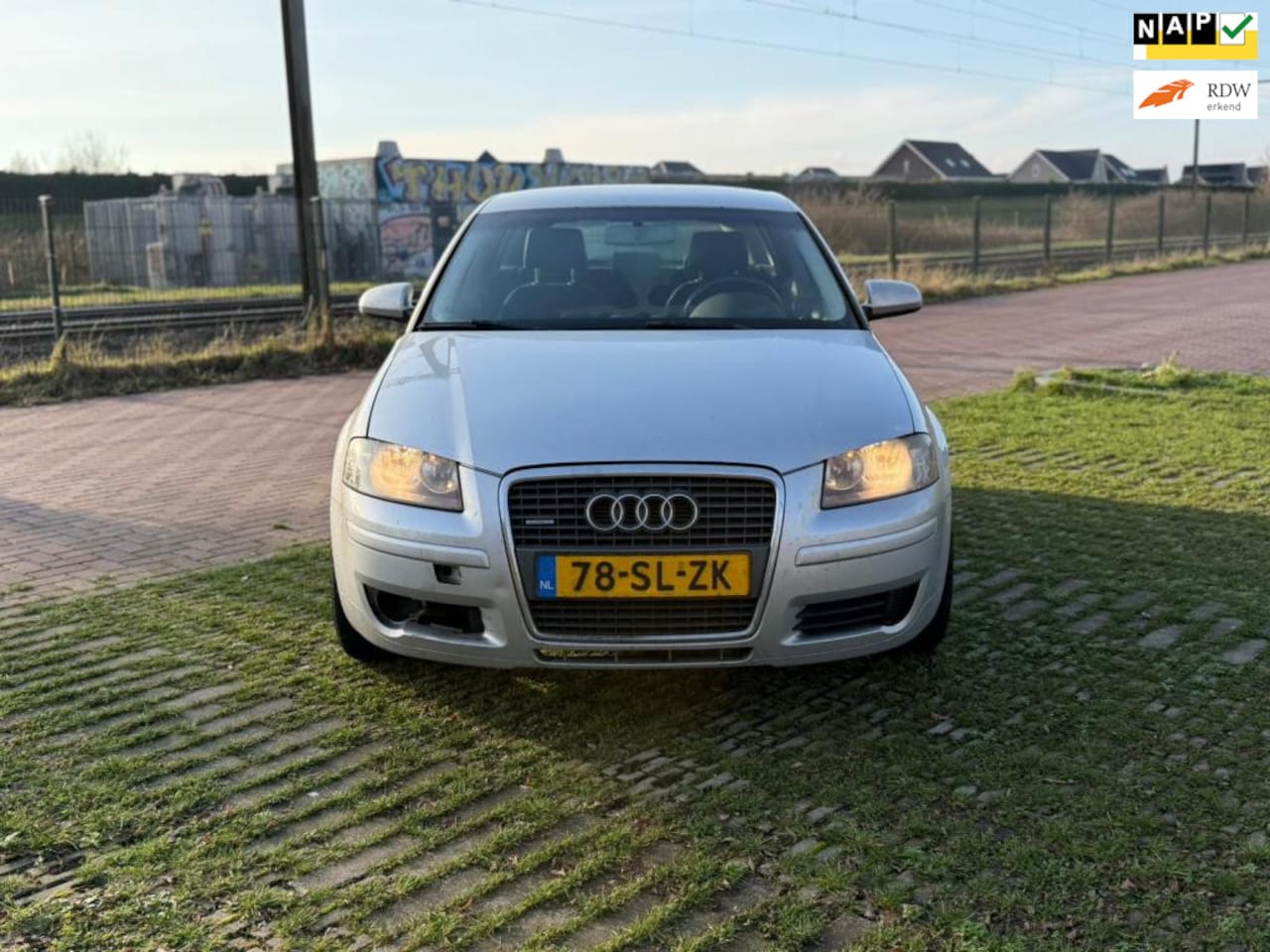 Audi A3 Sportback - 2.0 TDI quattro Attraction 2.0 TDI quattro Attraction - AutoWereld.nl
