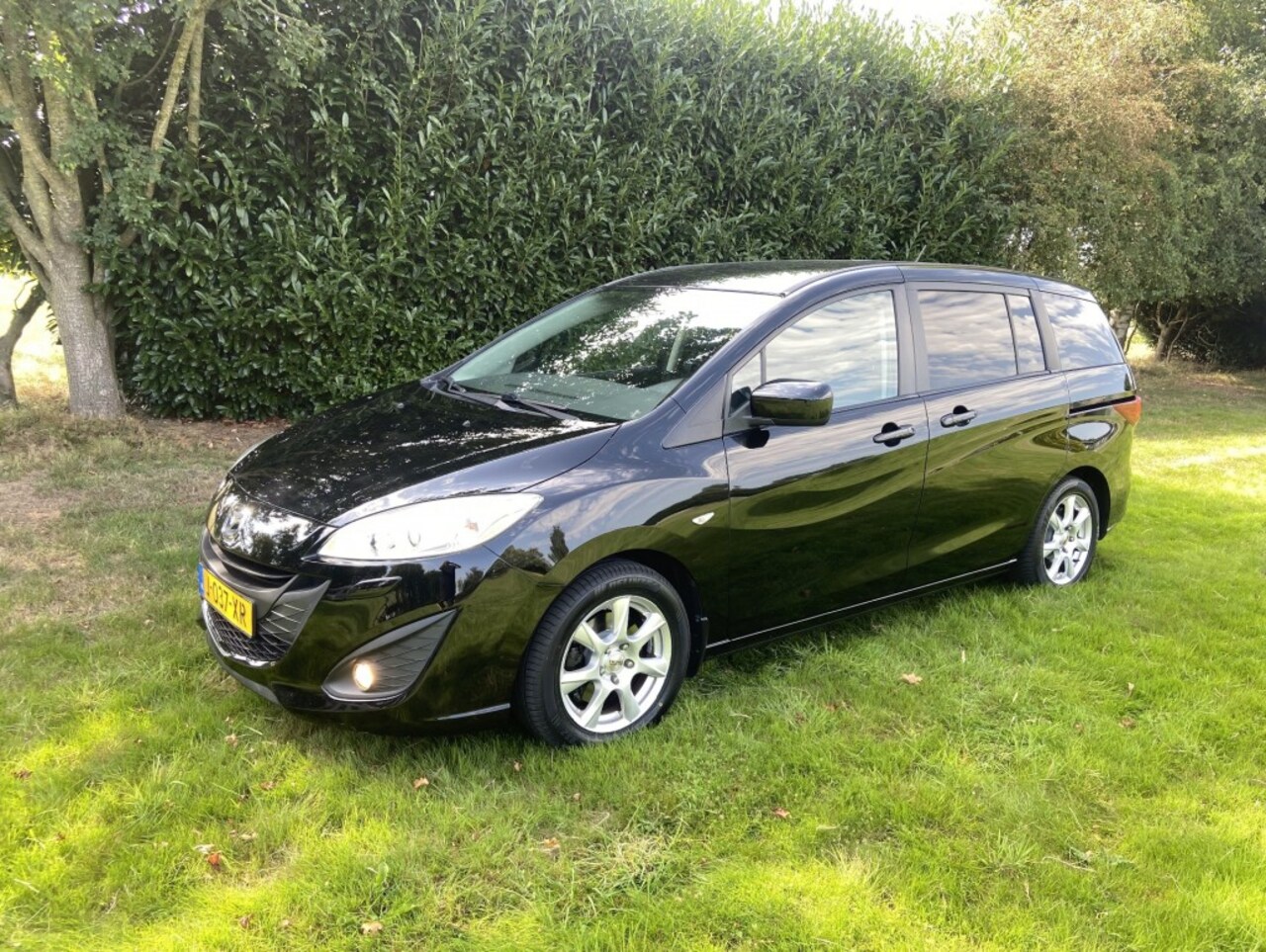 Mazda 5 - 2.0 Disi  MPV 7 Persoons  Nieuw Model - AutoWereld.nl