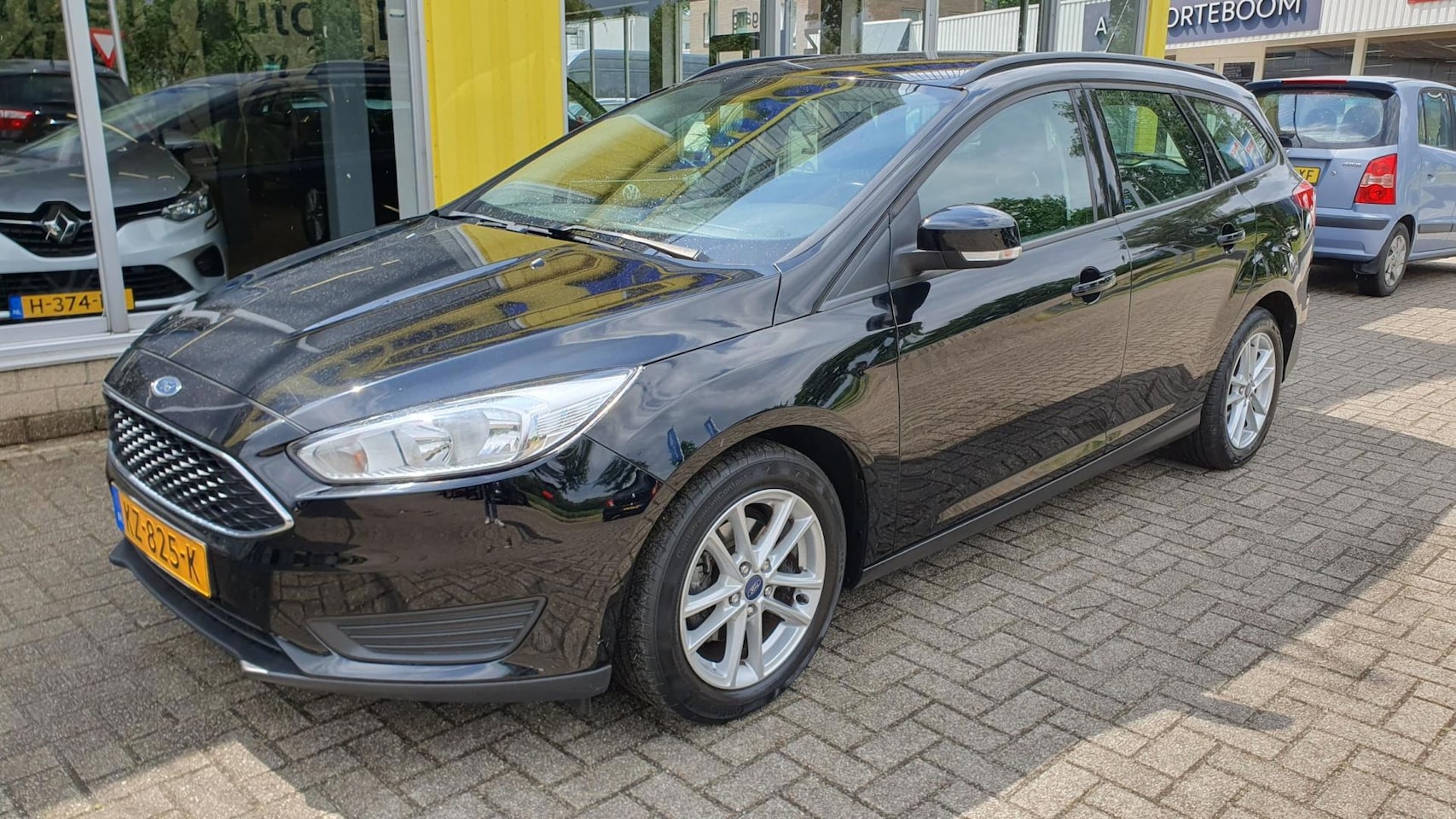 Ford Focus Wagon - 1.0 Trend 1.0 Trend - AutoWereld.nl