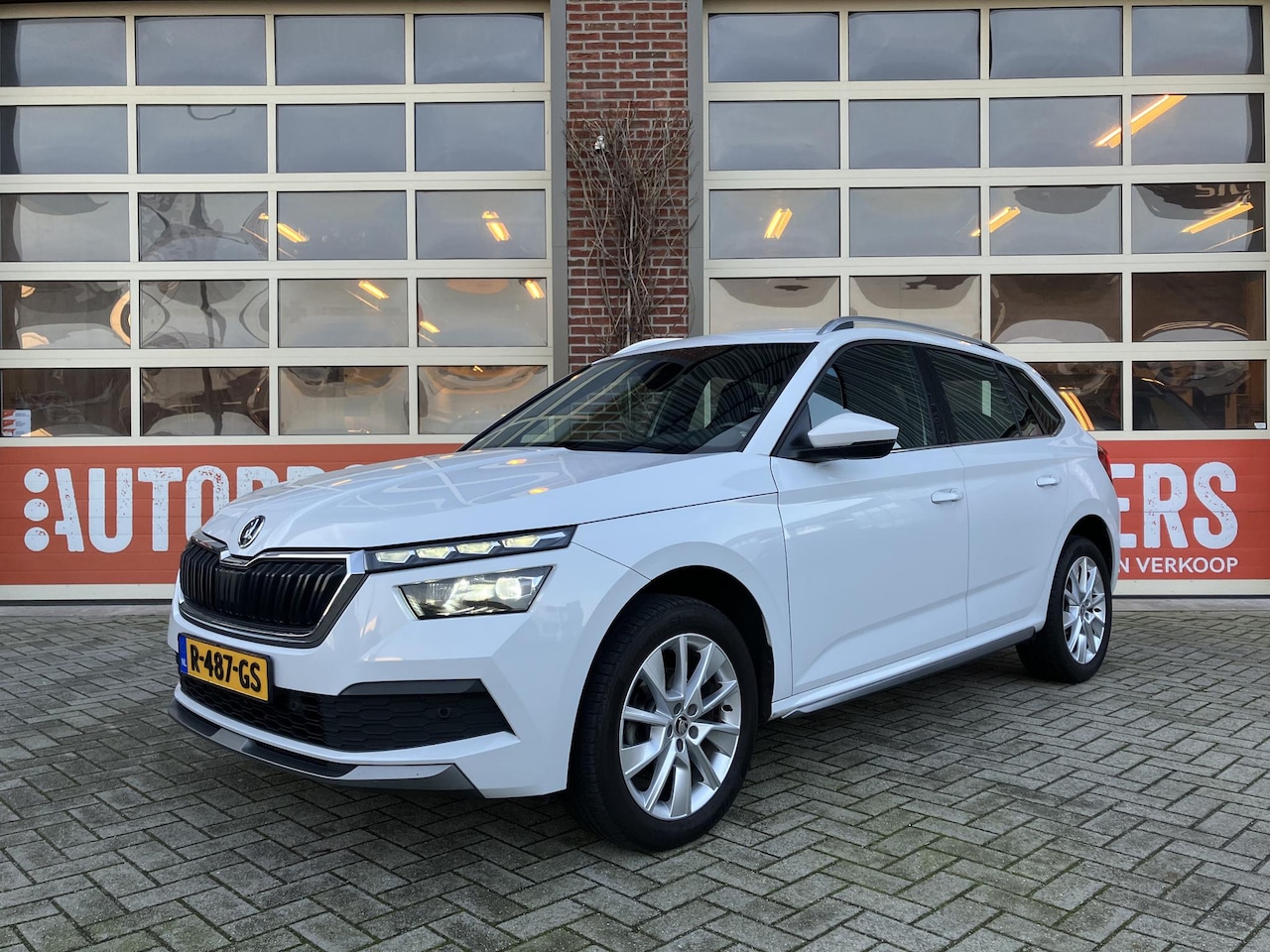 Skoda Kamiq - 1.5 TSI ACT Sport Business 1.5 TSI ACT Sport Business - AutoWereld.nl